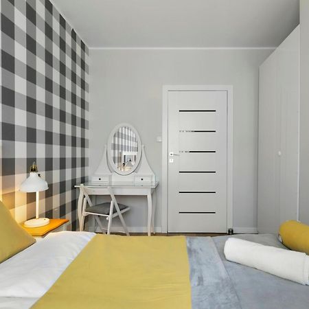 Elite Apartments Downtown Premium Гданськ Екстер'єр фото